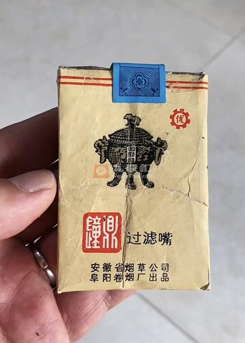 7元钟鼎香烟货源揭秘，性价比之选，烟民的新宠儿！